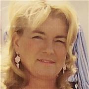 Francesa de nacimiento puedo ofrecer a niños o adultos cursos de conversación y escrito. Clases de apoyo y preparación exámenes